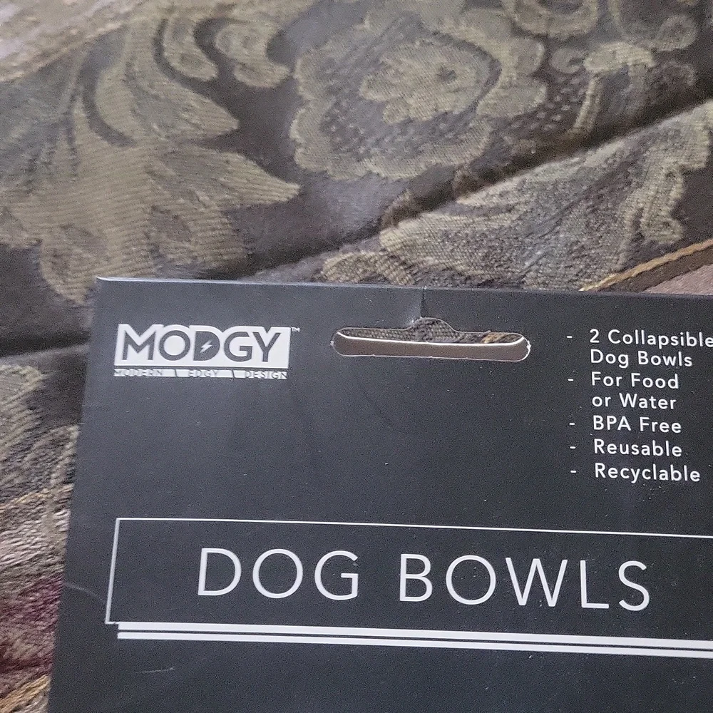 2 Fab Hp Portables Dog Bowls For Water Food Boxed My Baby Loves Hers Foldable